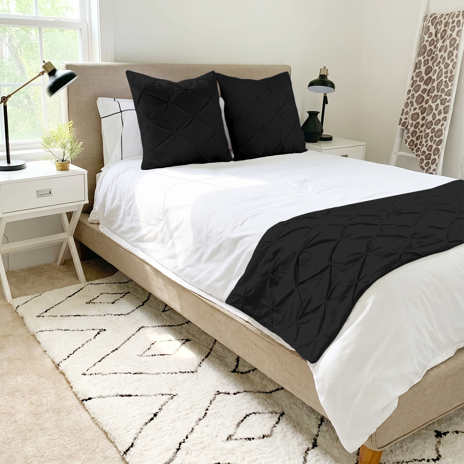 Black Pinch Bed Runner