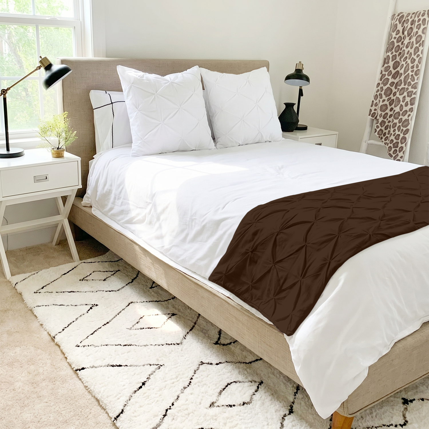 Chocolate Pinch Bed Runner