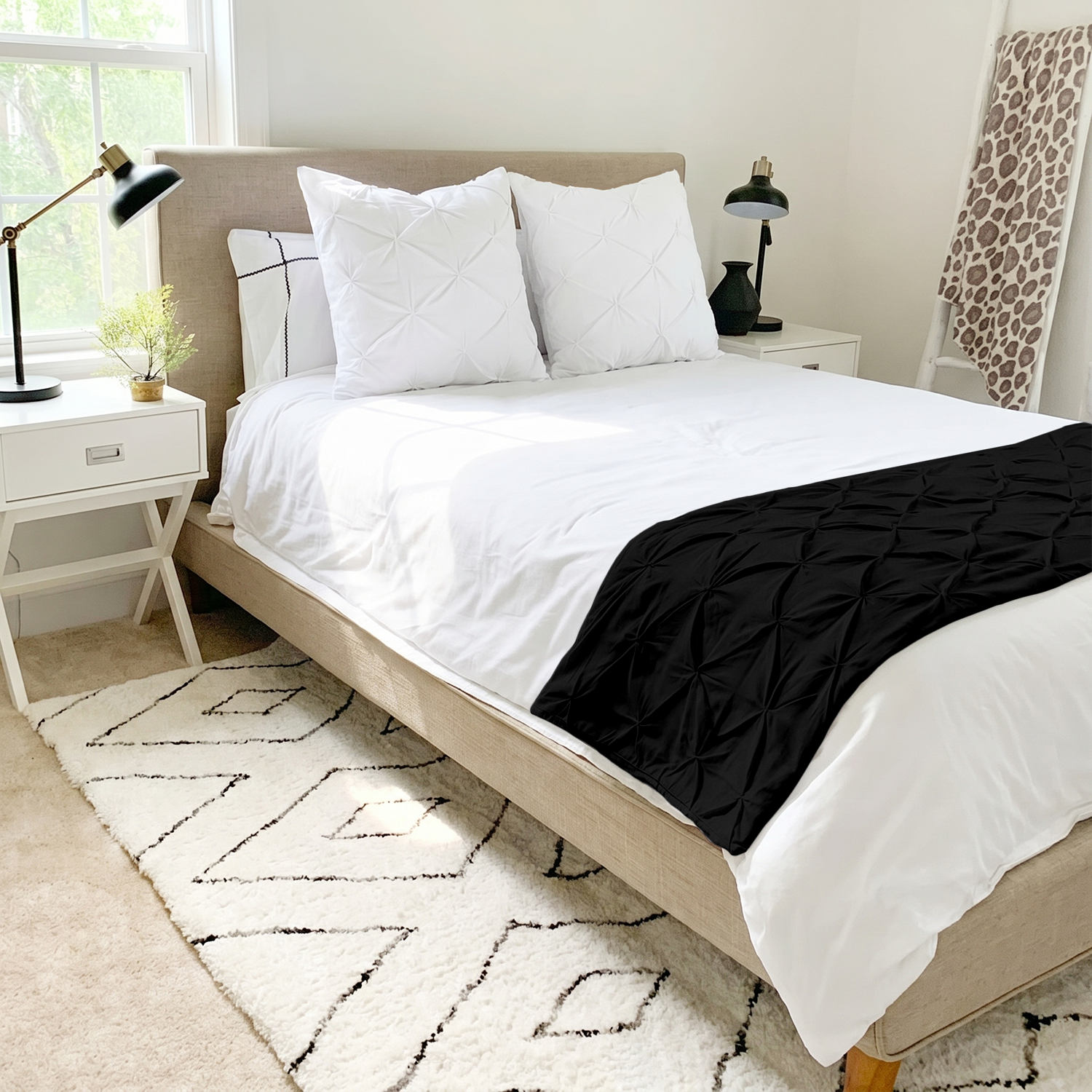 Black Pinch Bed Runner