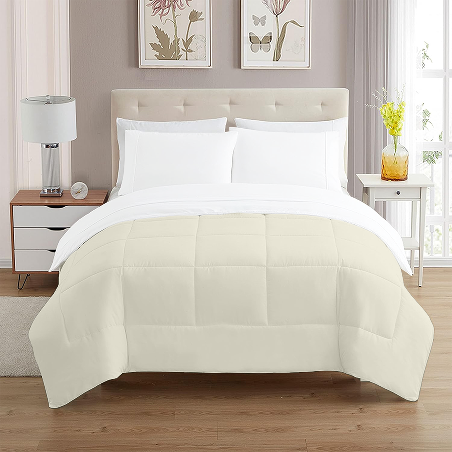 Ivory and White Reversible Comforter