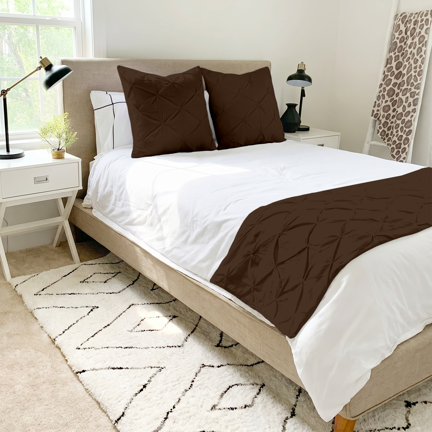 Chocolate Pinch Bed Runner