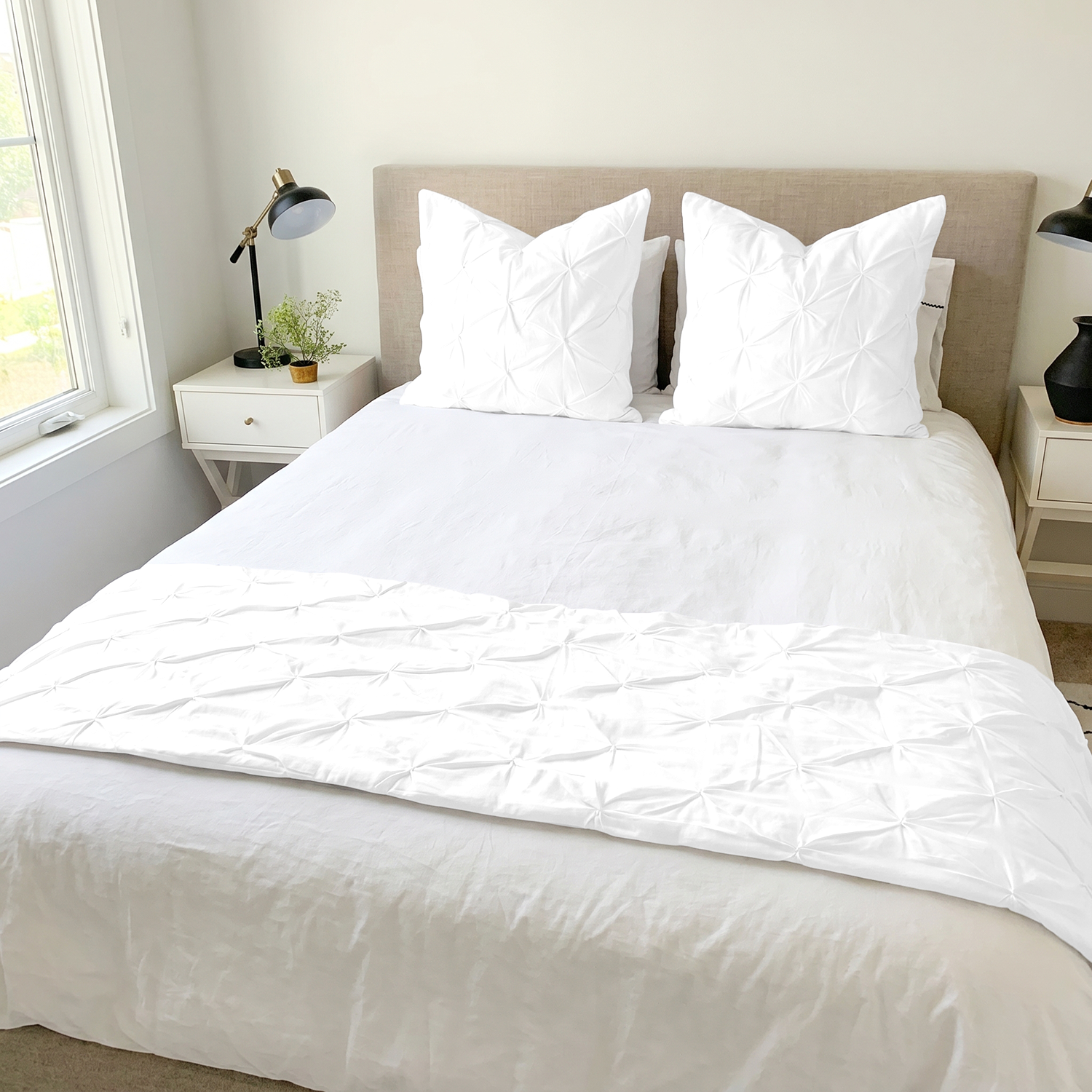 White Pinch Bed Runner
