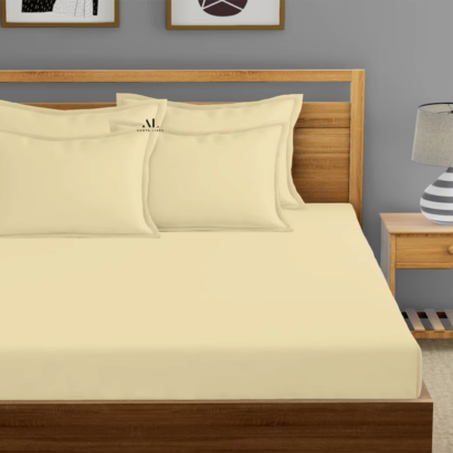 Ivory Fitted Bed Sheets with Four Pillow Covers