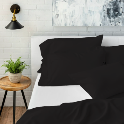 Black Bed Sheets with Four Pillow Covers