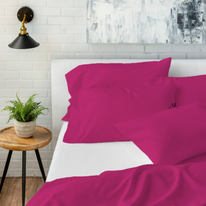 Hot Pink Bed Sheets with Four Pillow Covers