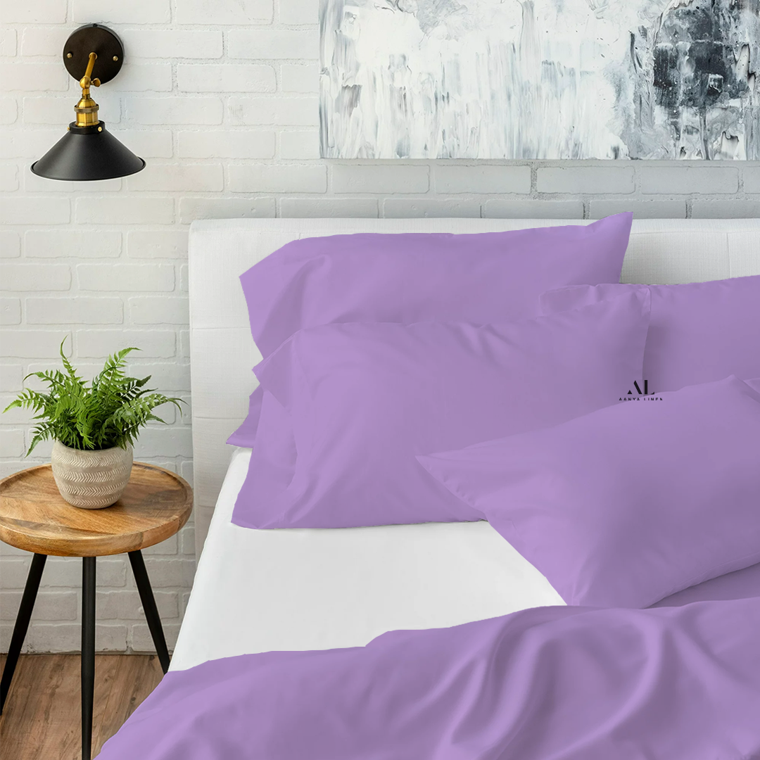 Lilac Bed Sheets with Four Pillow Covers